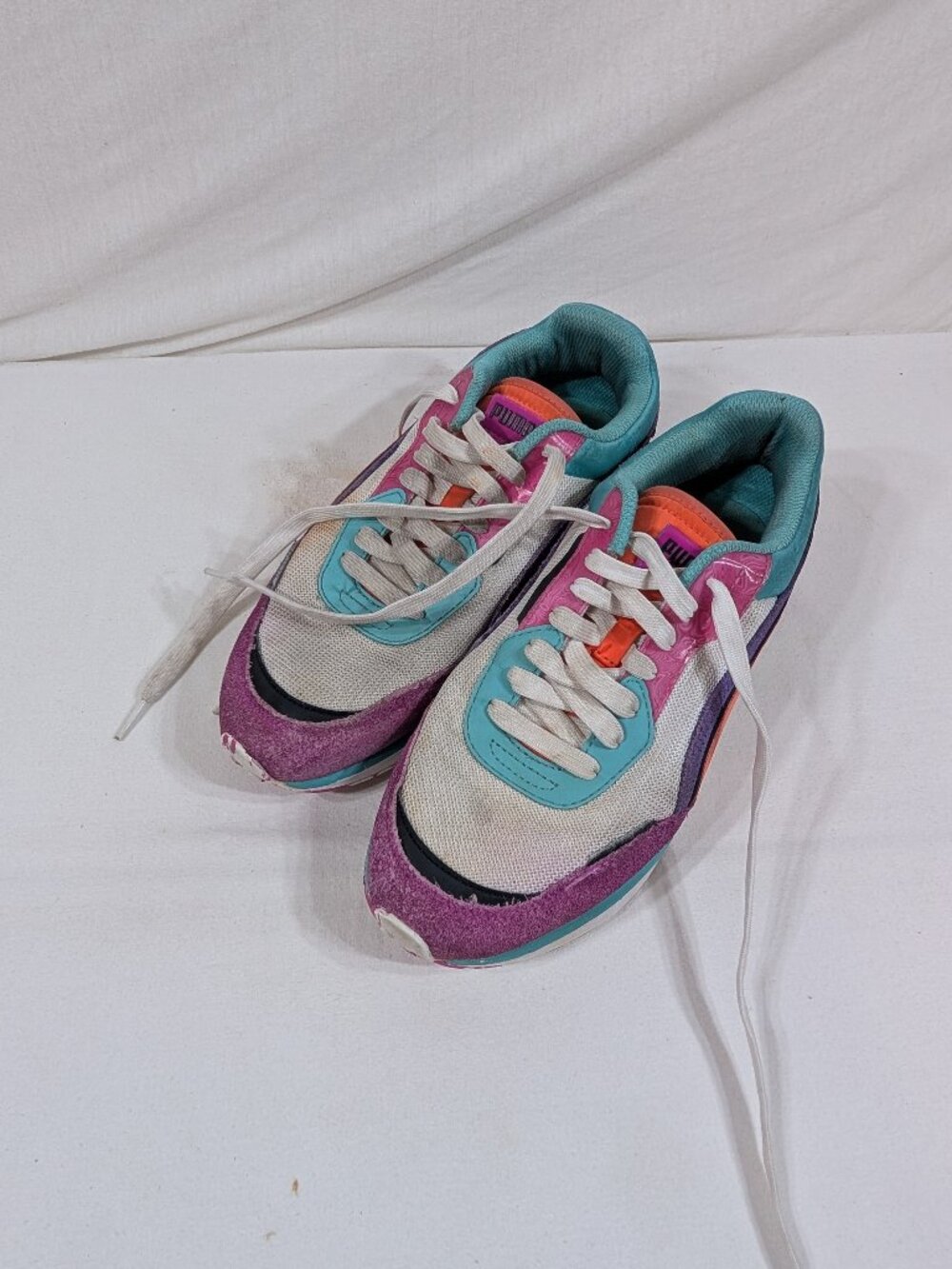 Women's Puma Sneakers